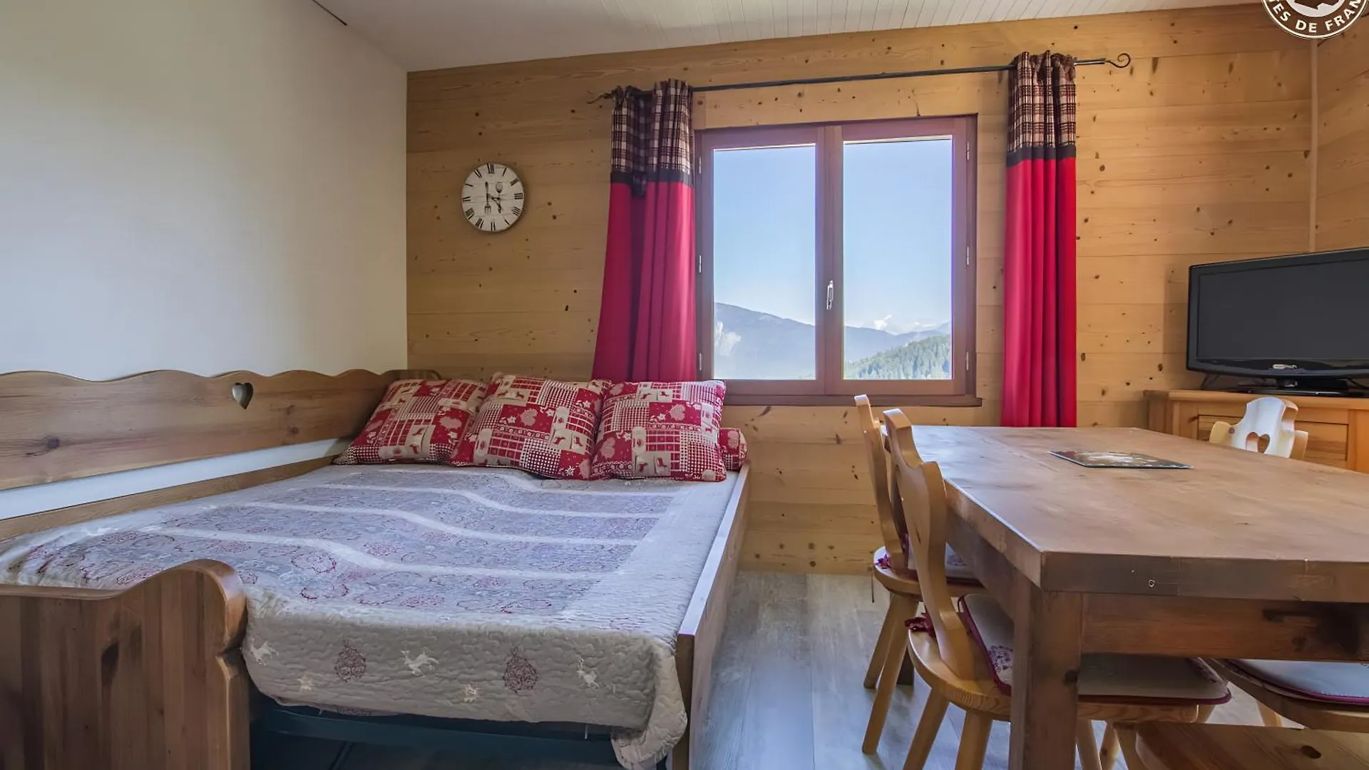 Holiday home Le Plan Du Fruit Villa La Lechere